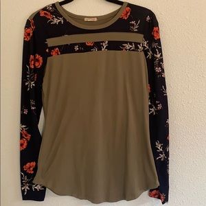 Long sleeve Top